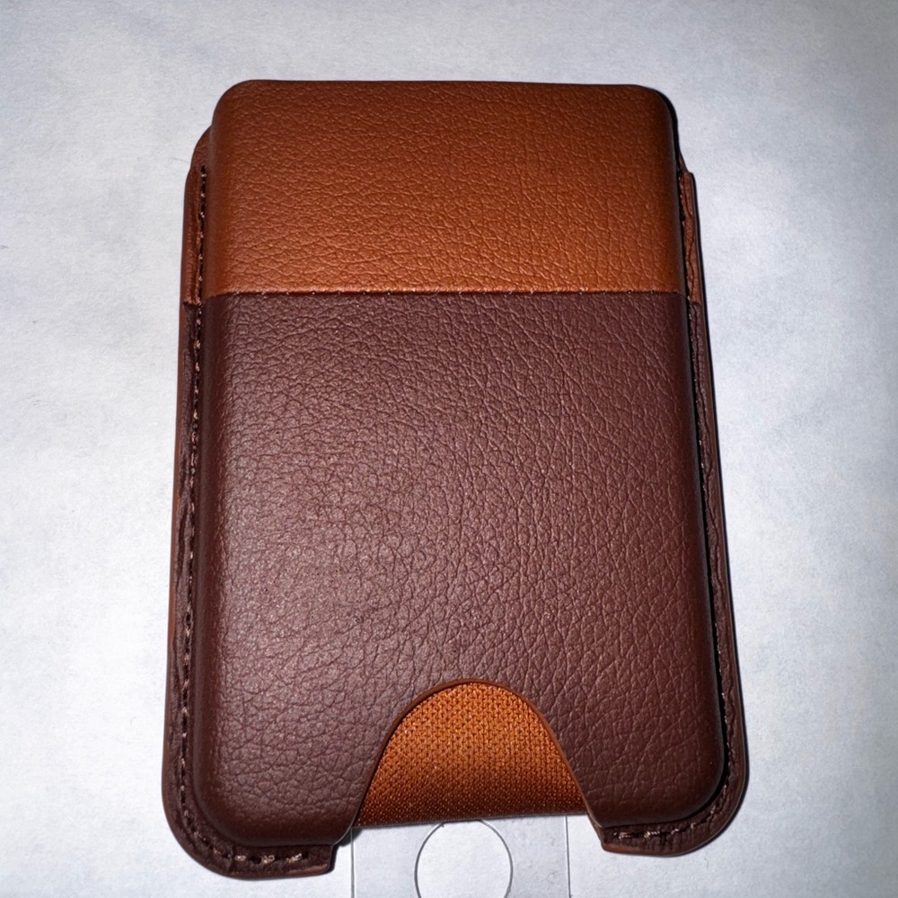 OtterBox Dual-Tone Leather Phone Holster - Tan and Brown
